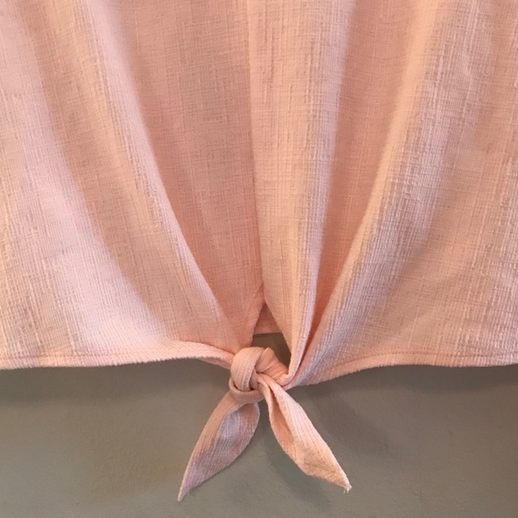J. Crew Pink Tie Front Top Short Sleeve Size M in Excellent Condition - Picture 5 of 6